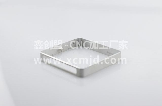 五軸CNC加工中心在進(jìn)行刀具補(bǔ)償時(shí)要注意哪些刀點(diǎn)？